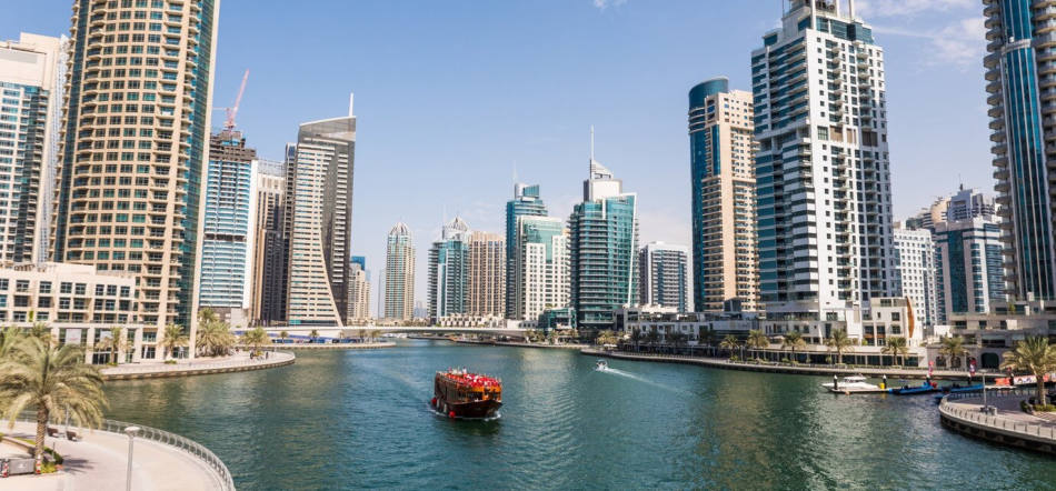 Marina Plaza cooling tower remove mineral scale