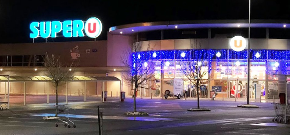 super u store descale entire building