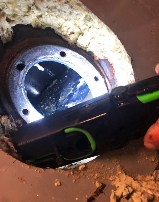 CHSLD water tank descaler